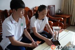 <b>看着这幅对祖诚、对仇敌刻骨的壮烈排场</b>